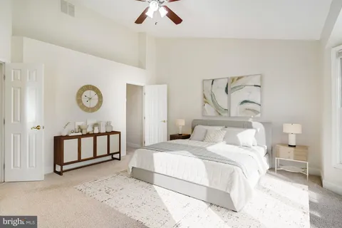 $935,000 | 2505 Gadsby Place, Alexandria, VA 22311