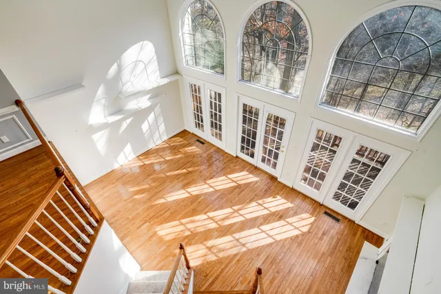 $1,000,000 | 2505 Gadsby Place, Alexandria, VA 22311