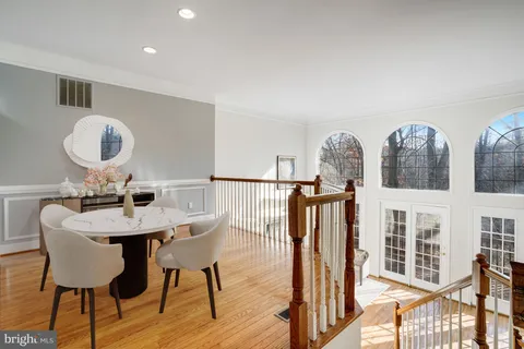 $935,000 | 2505 Gadsby Place, Alexandria, VA 22311