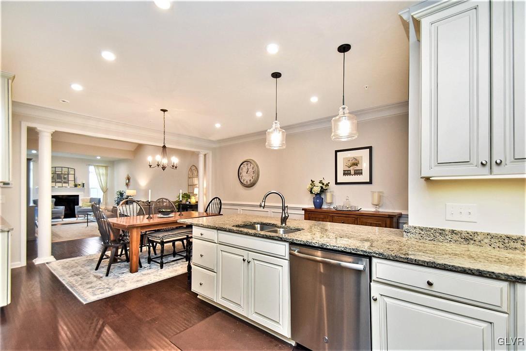 2497 Raya Way Easton, PA 18045 - Photo 7 of 39 Gallery Image 7