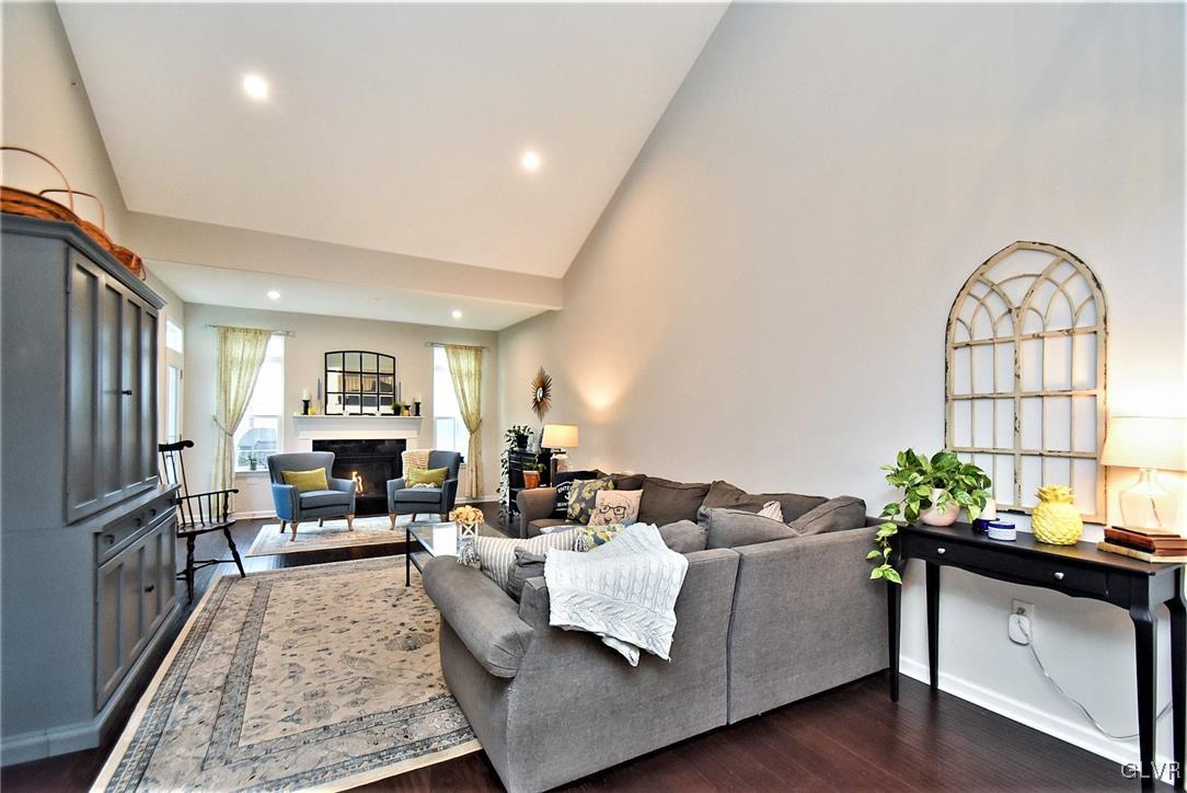 2497 Raya Way Easton, PA 18045 - Photo 10 of 39 Gallery Image 10
