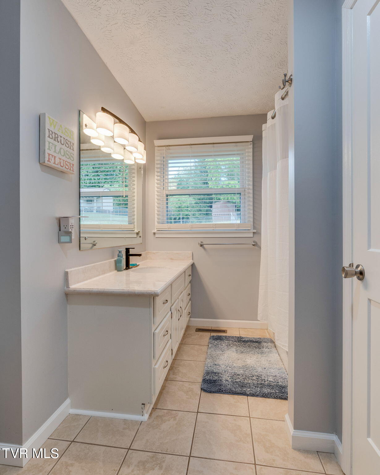 5106 Springview Street Kingsport, TN 37664 - Photo 20 of 40 020