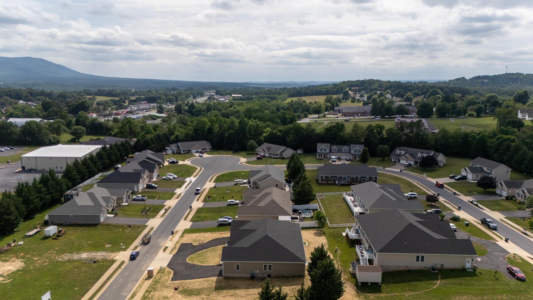 5 Meriwether Circle Stuarts Draft, VA 24477 - Photo 5 of 44