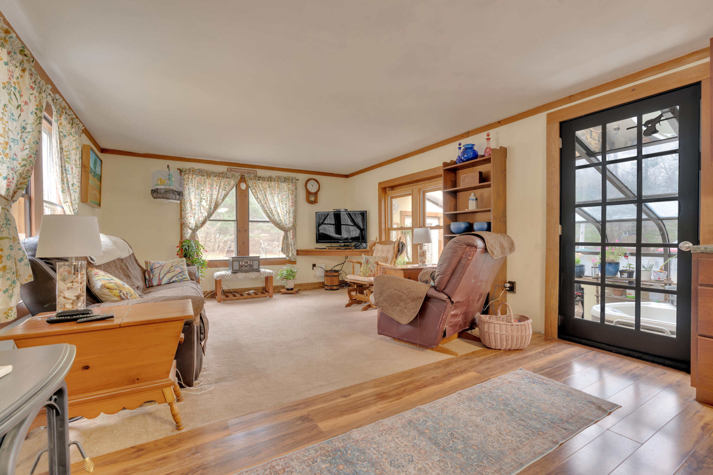 64 Port Road Kennebunk, ME 04043 - Photo 7 of 30 Living Room