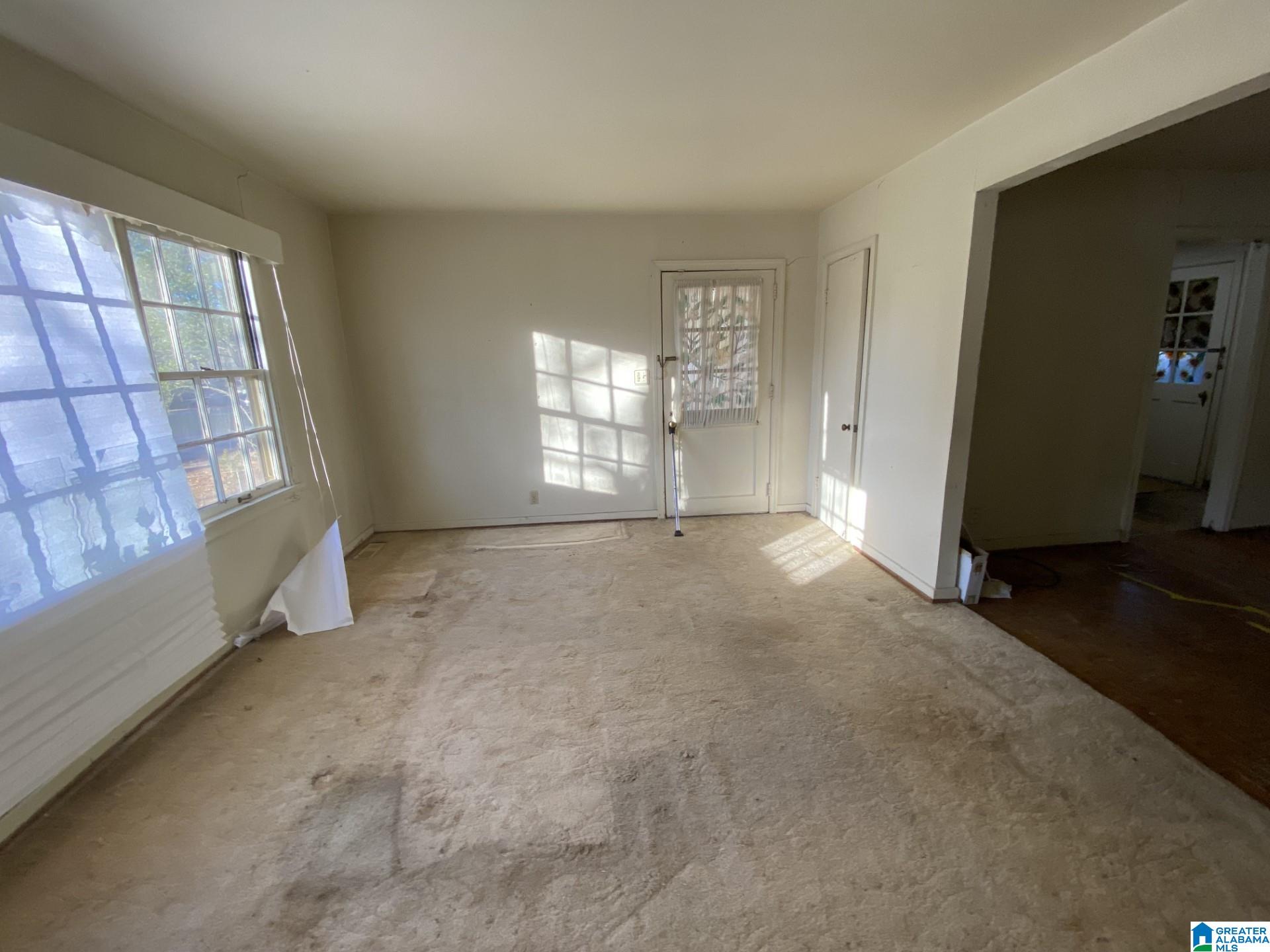 705 Grove Street Birmingham, AL 35209 - Photo 6 of 17