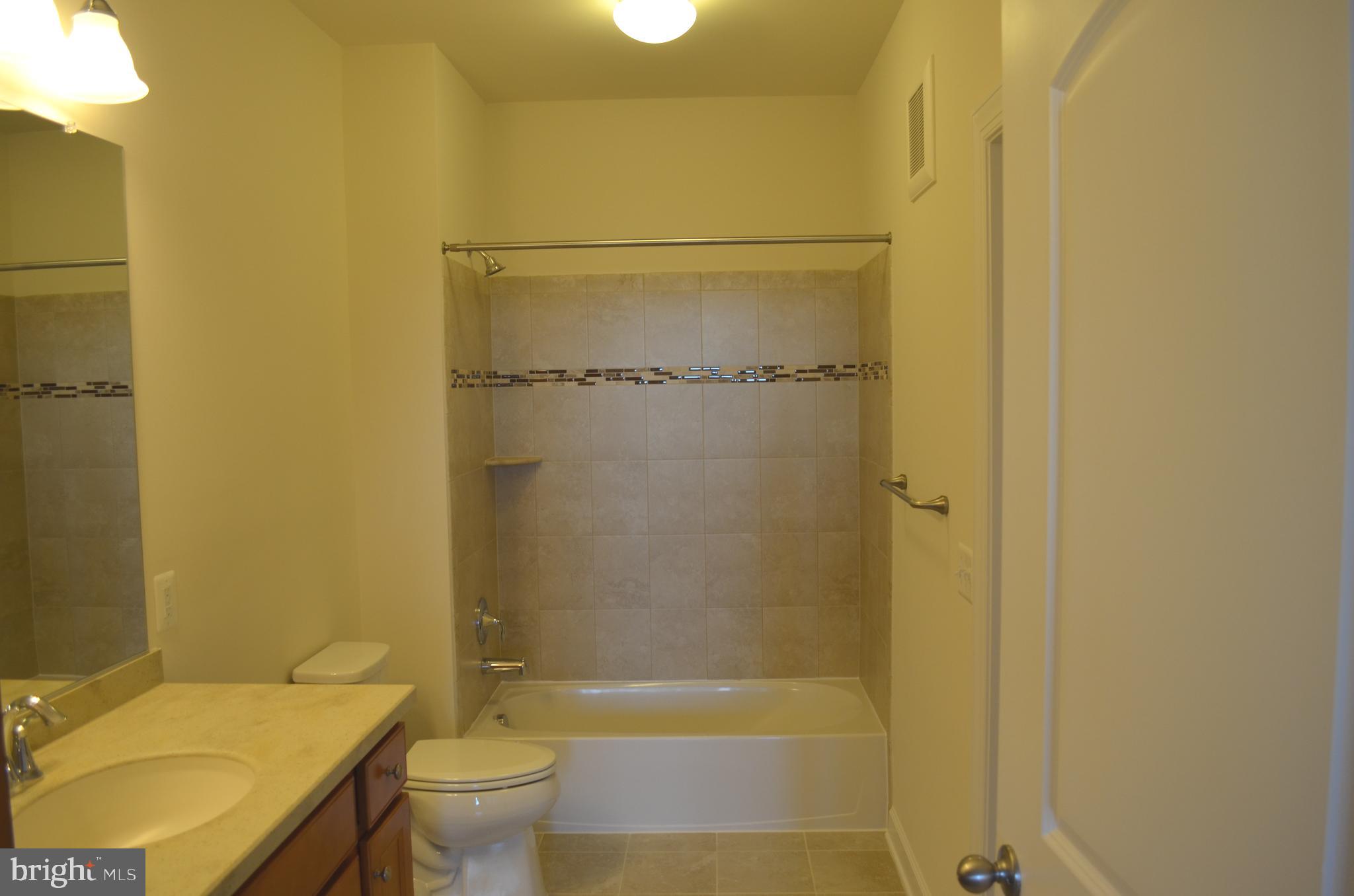 13724 Neil Armstrong Avenue, Unit 307 Herndon, VA 20171 - Photo 16 of 20 2nd Primary Bath