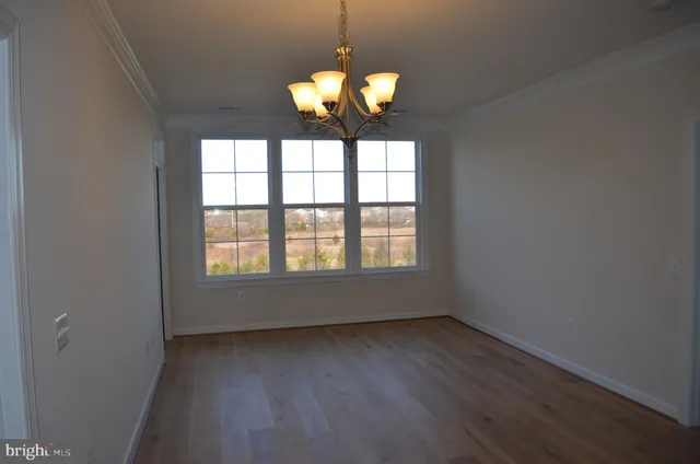 $2,450 | 13724 Neil Armstrong Avenue, Unit 307, Herndon, VA 20171