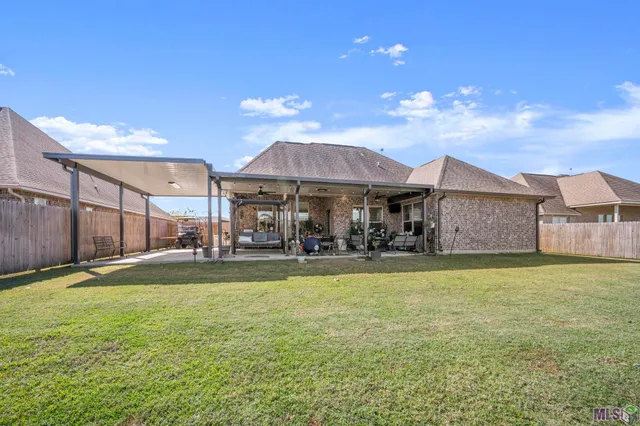 $326,500 | 4646 Longwood Drive, Addis, LA 70710