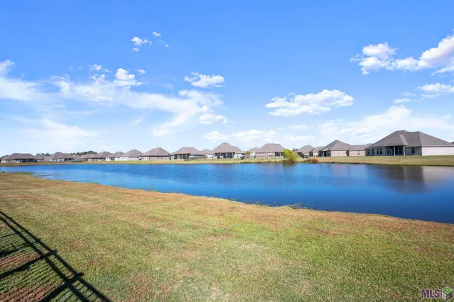 $326,500 | 4646 Longwood Drive, Addis, LA 70710