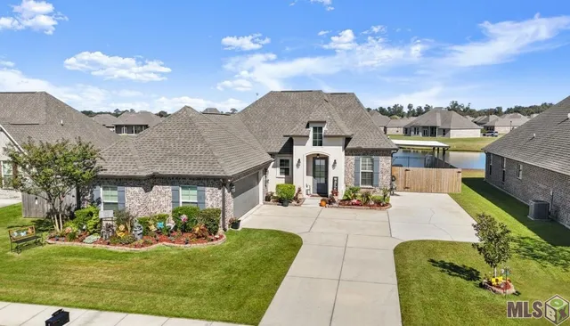 $326,500 | 4646 Longwood Drive, Addis, LA 70710