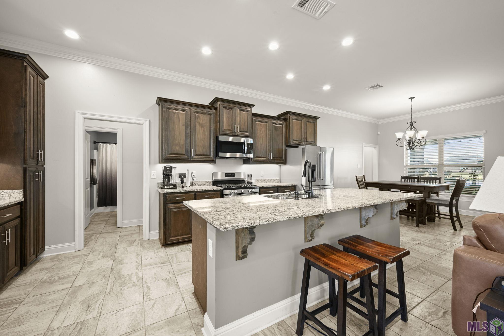 4646 Longwood Drive Addis, LA 70710 - Photo 9 of 33