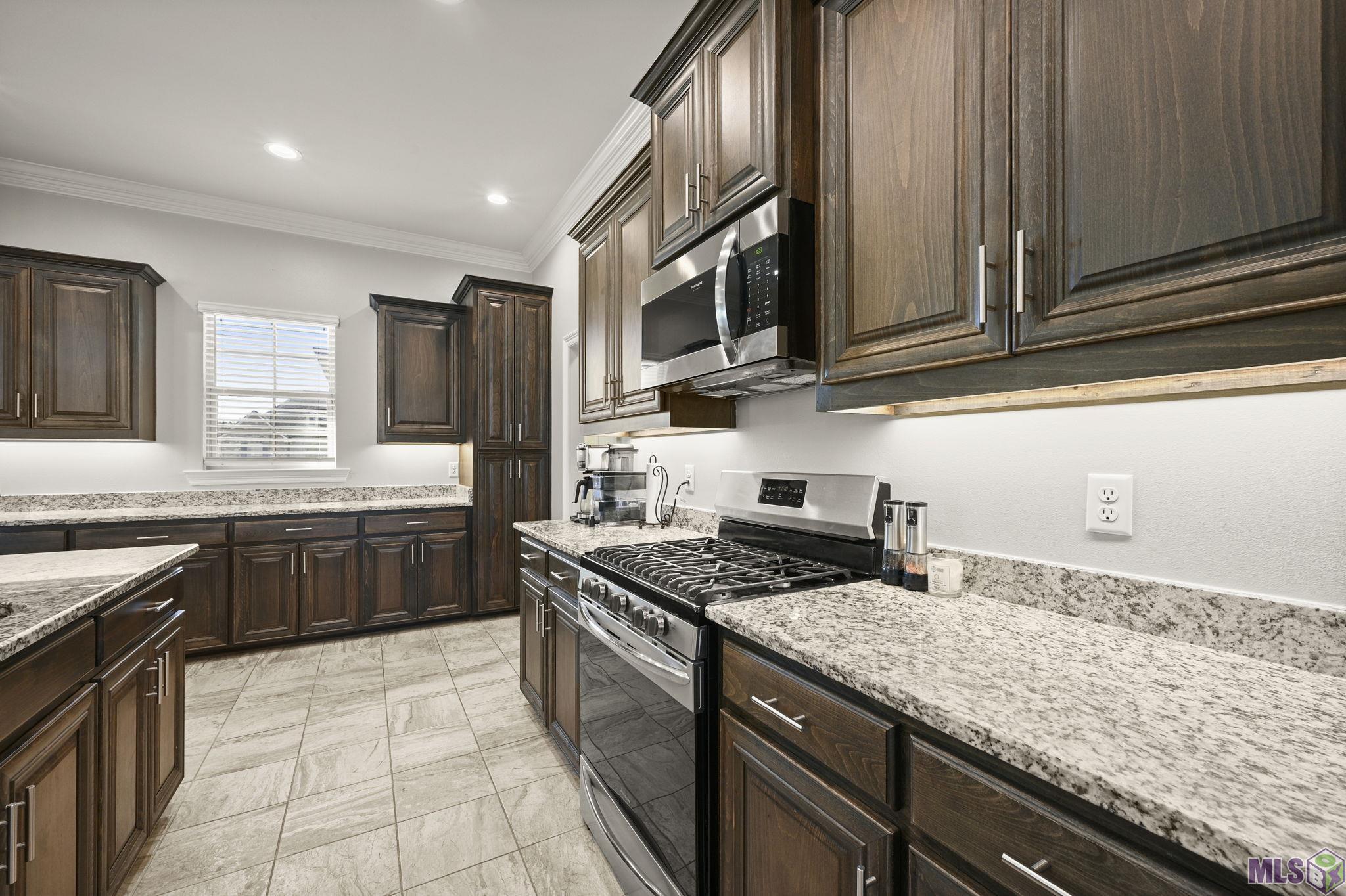 4646 Longwood Drive Addis, LA 70710 - Photo 10 of 33