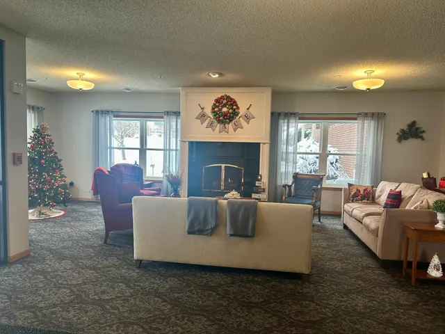 $200,000 | 2231 North Penn Place, Unit 322, North St. Paul, MN 55109