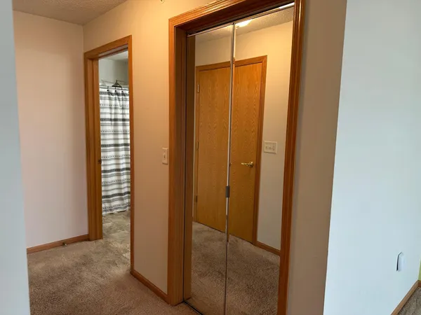 $188,500 | 2231 North Penn Place, Unit 322, North St. Paul, MN 55109