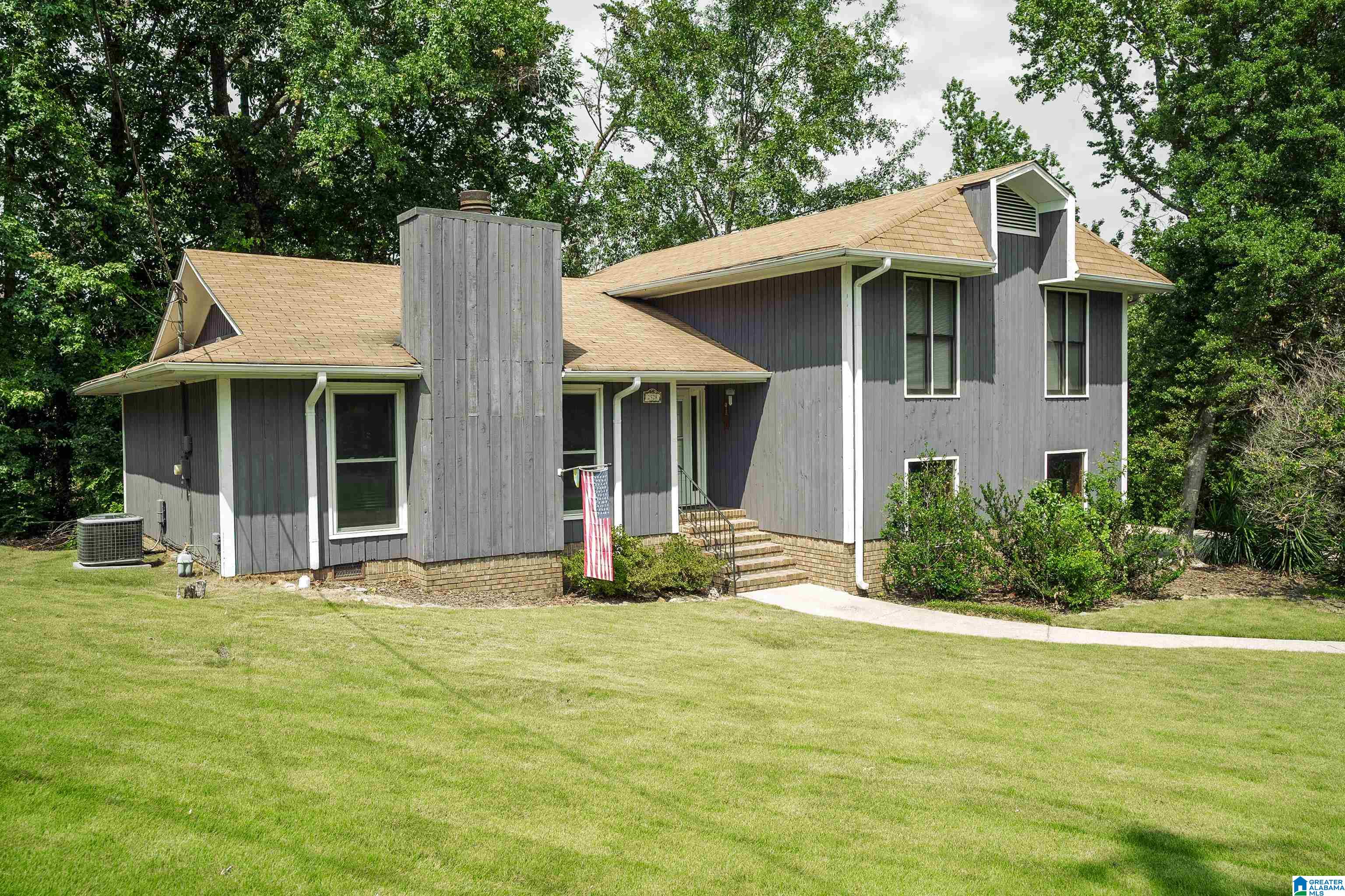 2528 Matzek Road Birmingham, AL 35226 - Photo 3 of 38