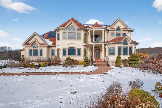 $1,350,000 | 60 Cronomer Heights Drive, Newburgh, NY 12550