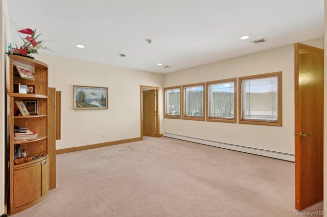 $1,350,000 | 60 Cronomer Heights Drive, Newburgh, NY 12550