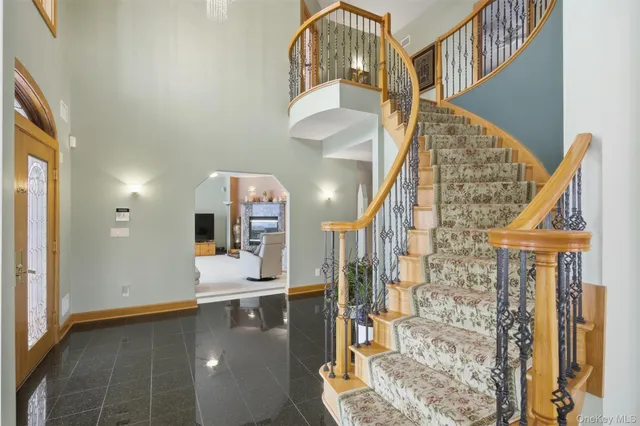 $1,350,000 | 60 Cronomer Heights Drive, Newburgh, NY 12550