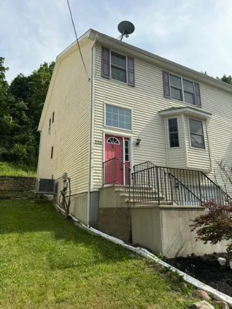$2,599 | 220 7th Street, West Easton, PA 18042