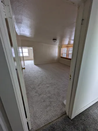 $689,900 | 2209 Lakeside Place, Green Bay, WI 54302