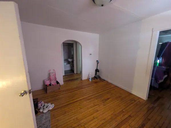 $679,900 | 2209 Lakeside Place, Green Bay, WI 54302