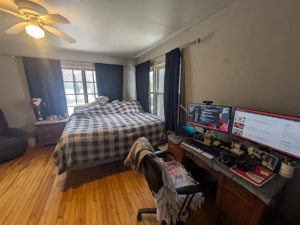 $679,900 | 2209 Lakeside Place, Green Bay, WI 54302