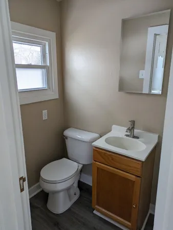 $689,900 | 2209 Lakeside Place, Green Bay, WI 54302