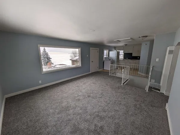 $689,900 | 2209 Lakeside Place, Green Bay, WI 54302