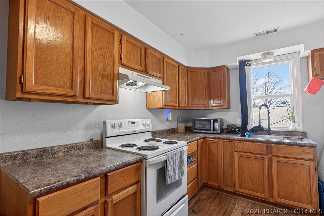 702 South Spring Street Cole Camp, MO 65325 - Photo 16 of 41