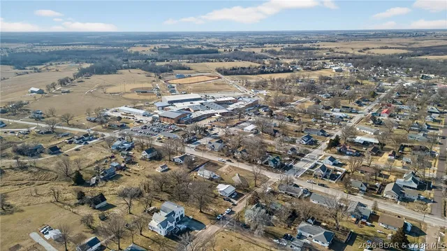 $159,500 | 702 South Spring Street, Cole Camp, MO 65325