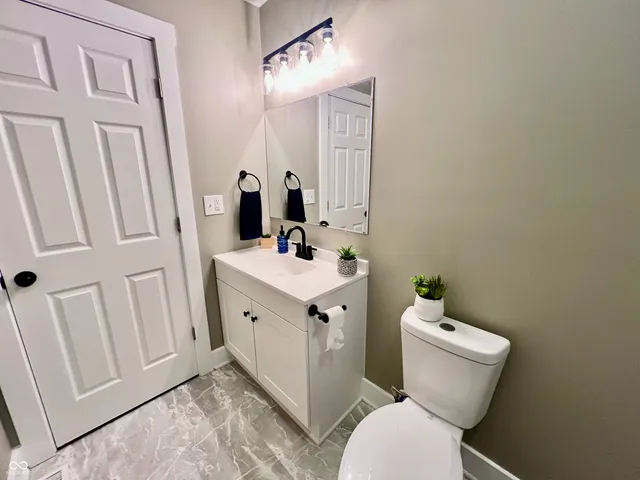 $179,900 | 1725 Cottage Avenue, Columbus, IN 47201