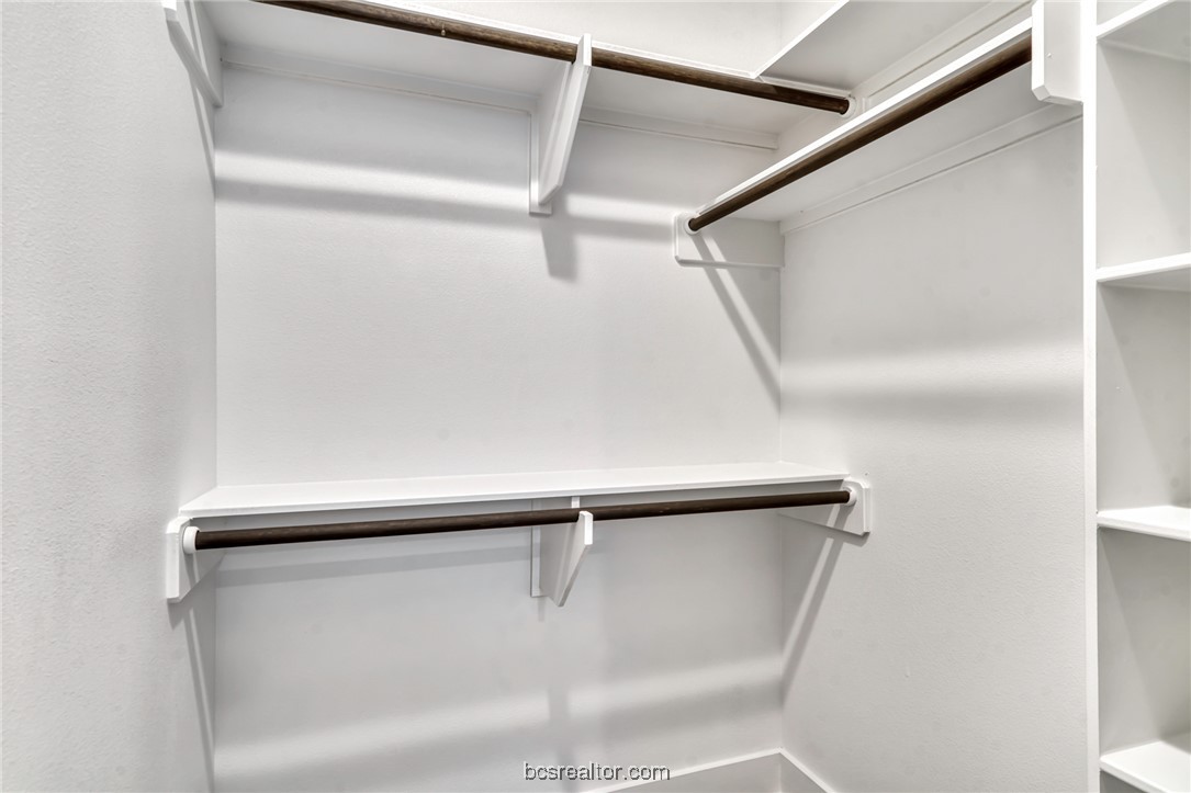 301 Cooner Street, Unit B College Station, TX 77840 - Photo 15 of 36 a close view of closet