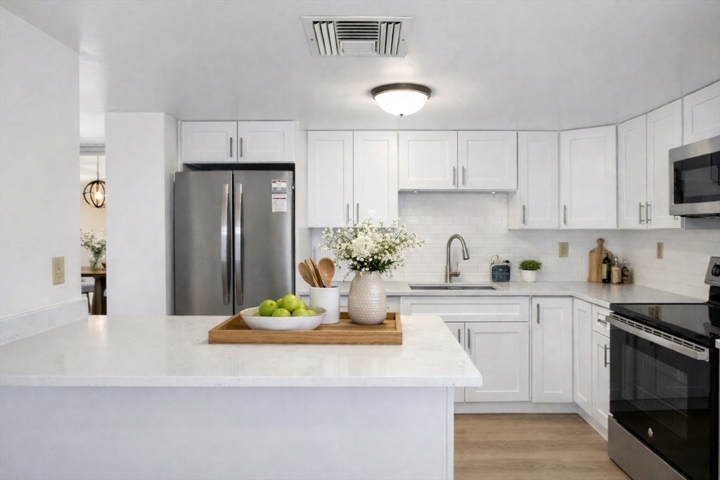 85 Brainerd Road, Unit 302 Boston, MA 02134 - Photo 7 of 26 Gallery Image 7