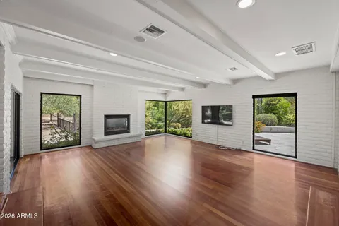 $3,295,000 | 6339 North 48th Place, Paradise Valley, AZ 85253