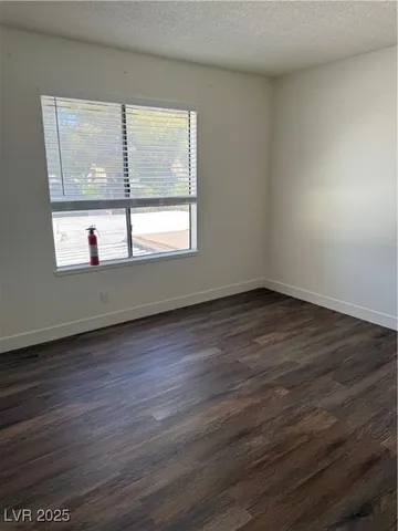 $1,950 | 3249 Liahona Way, Las Vegas, NV 89121