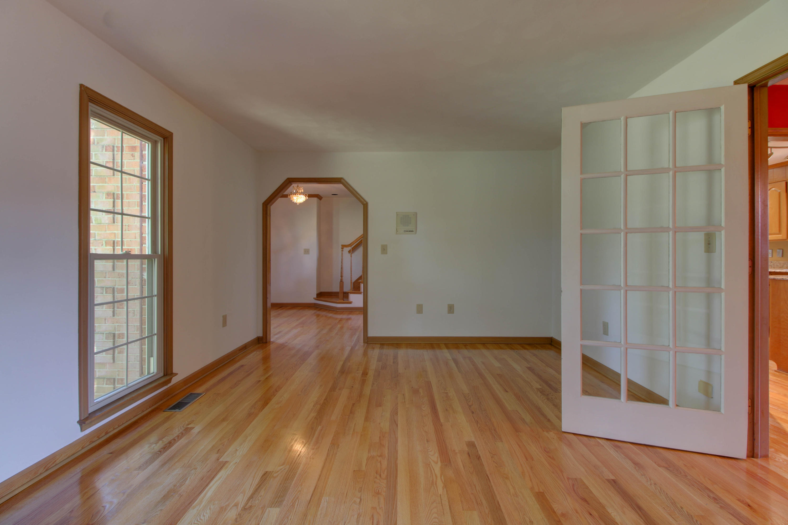 204 Aftons Meadow Road Vinton, VA 24179 - Photo 3 of 51 IMG_0752_3_4_5_6_7_8
