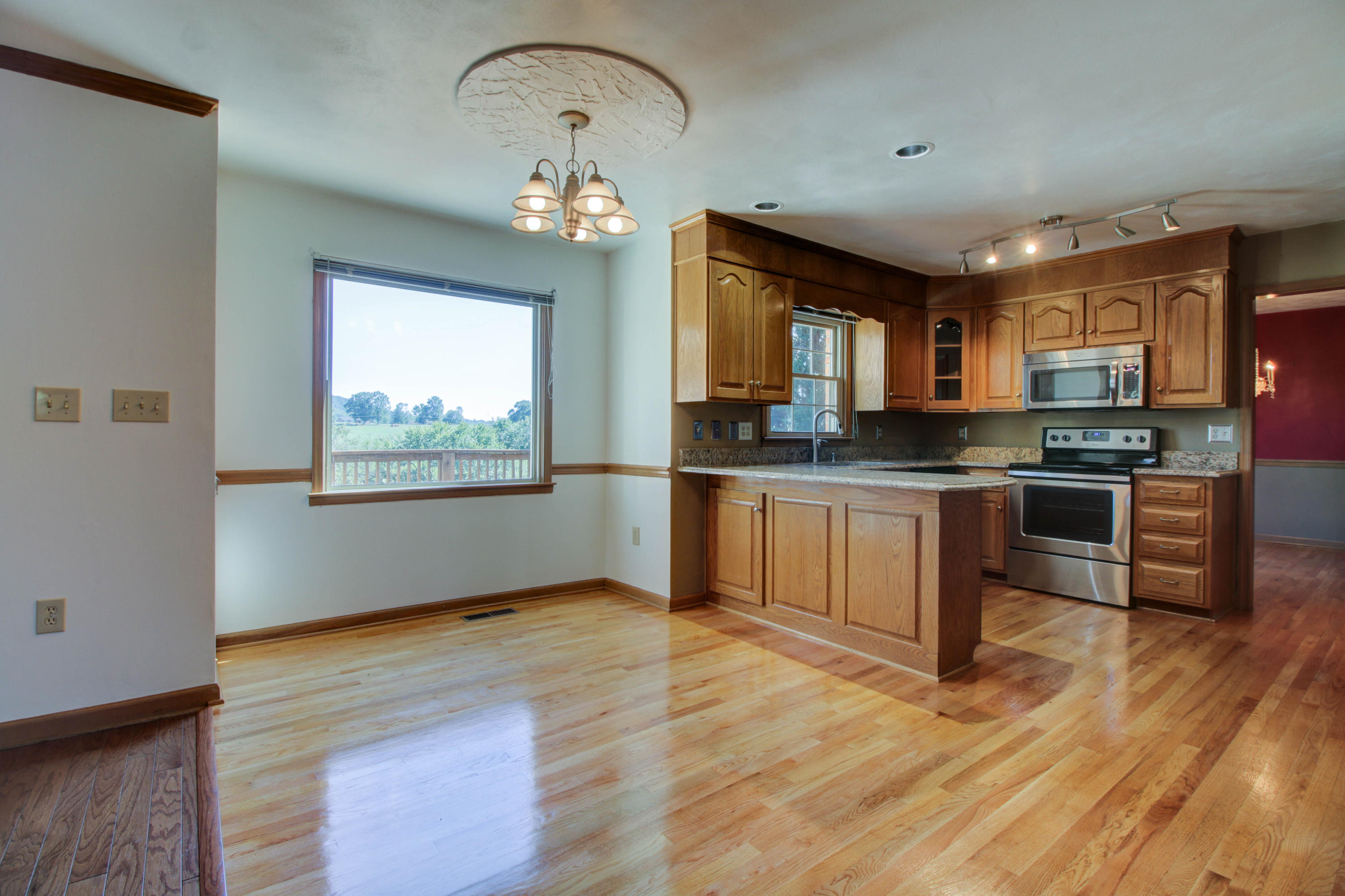 204 Aftons Meadow Road Vinton, VA 24179 - Photo 21 of 51 IMG_0885_86_87_88_89_90_91
