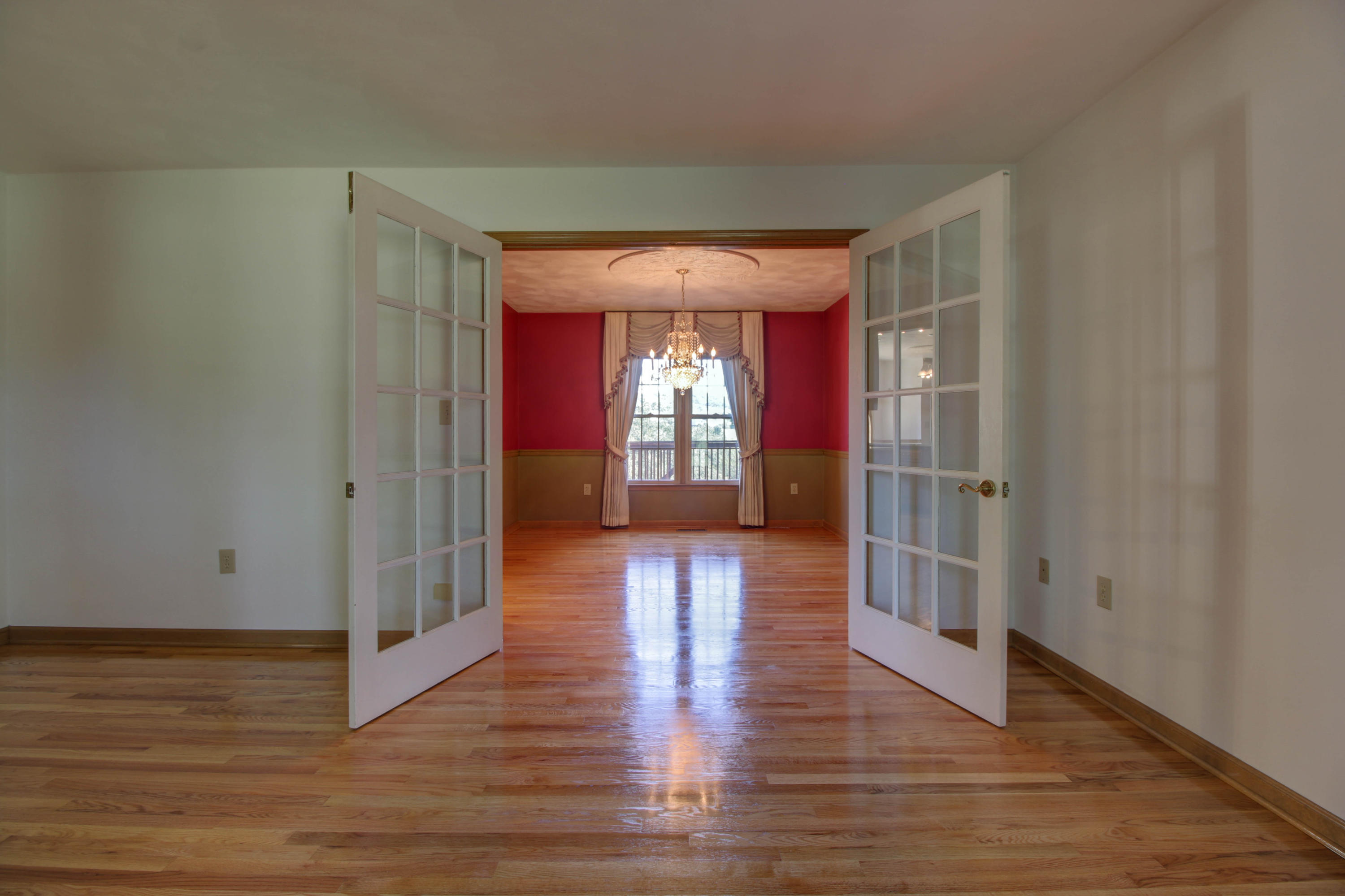 204 Aftons Meadow Road Vinton, VA 24179 - Photo 6 of 51 IMG_0766_67_68_69_70_71_72