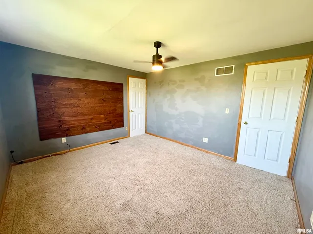 $249,900 | 645 Suncrest Court, Sherrard, IL 61281