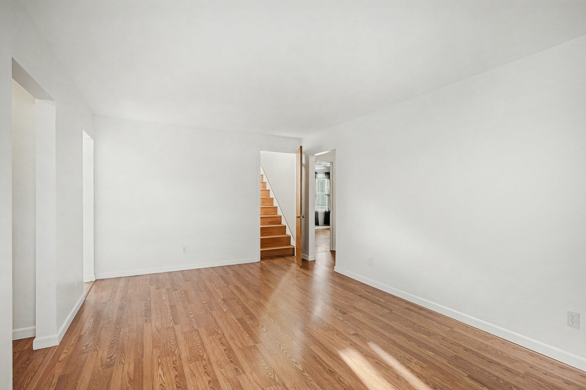 2185 Anderson Road Saginaw, MI 48603 - Photo 6 of 26 006_file_759