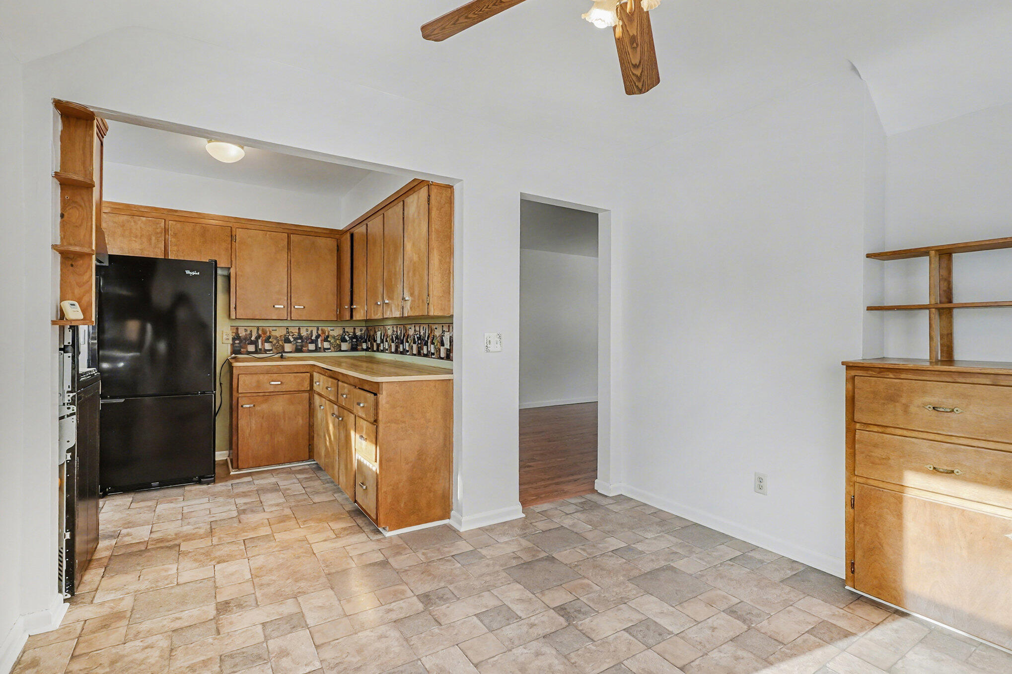 2185 Anderson Road Saginaw, MI 48603 - Photo 9 of 26 009_file_294