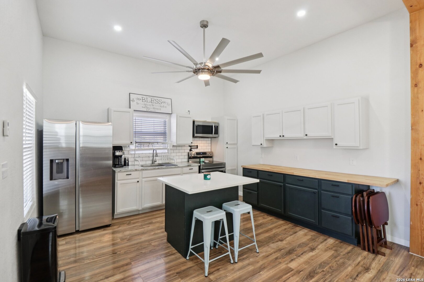 520 South Ash Street Pearsall, TX 78061 - Photo 14 of 40