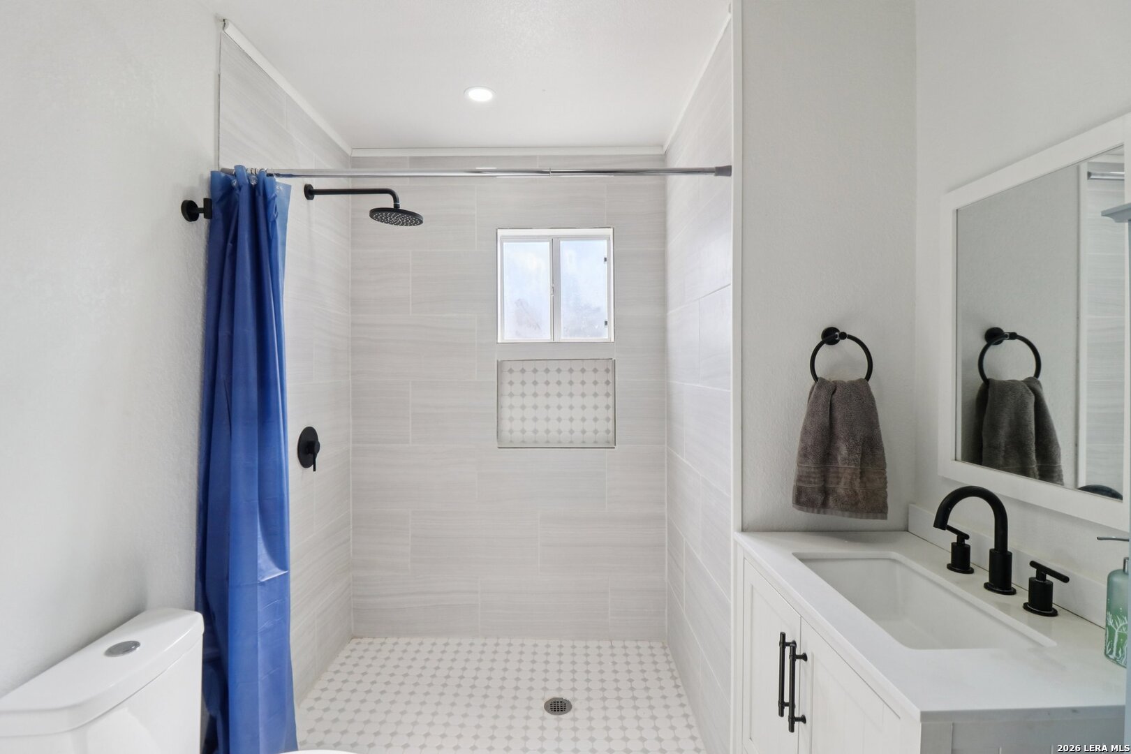 520 South Ash Street Pearsall, TX 78061 - Photo 20 of 40