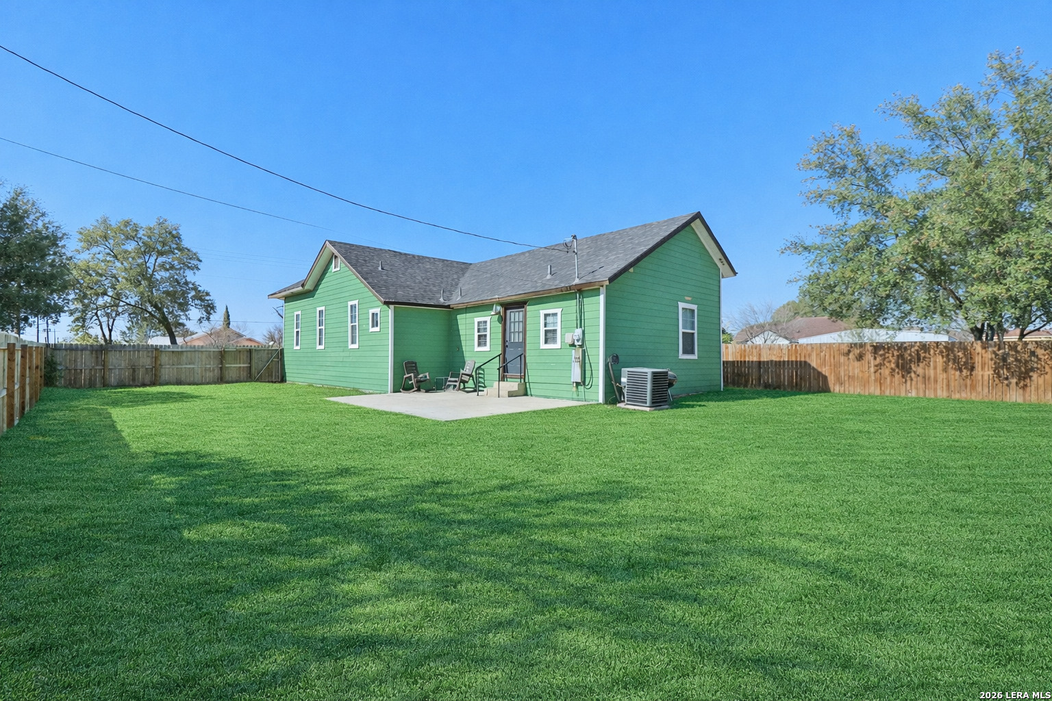 520 South Ash Street Pearsall, TX 78061 - Photo 35 of 40