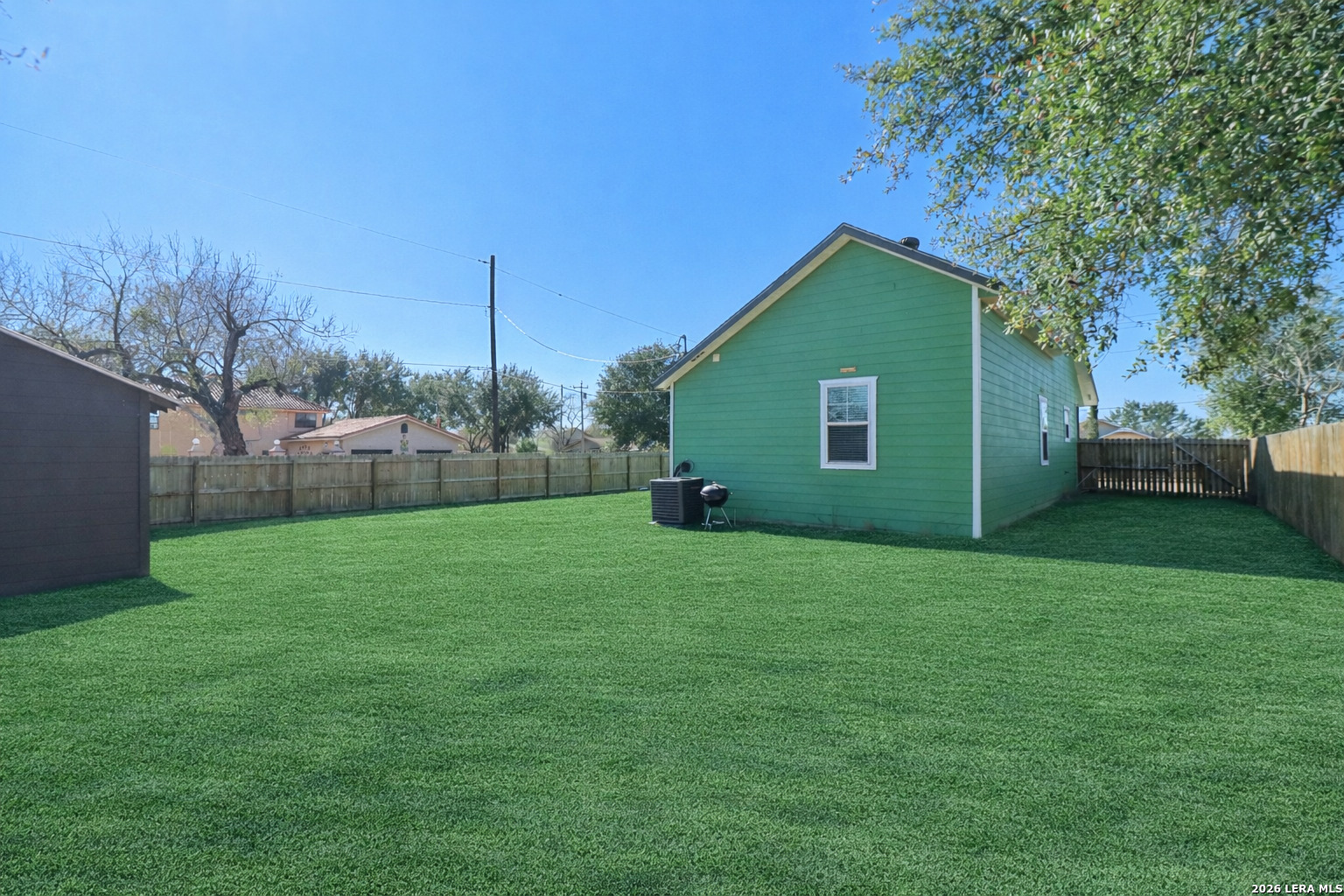 520 South Ash Street Pearsall, TX 78061 - Photo 38 of 40