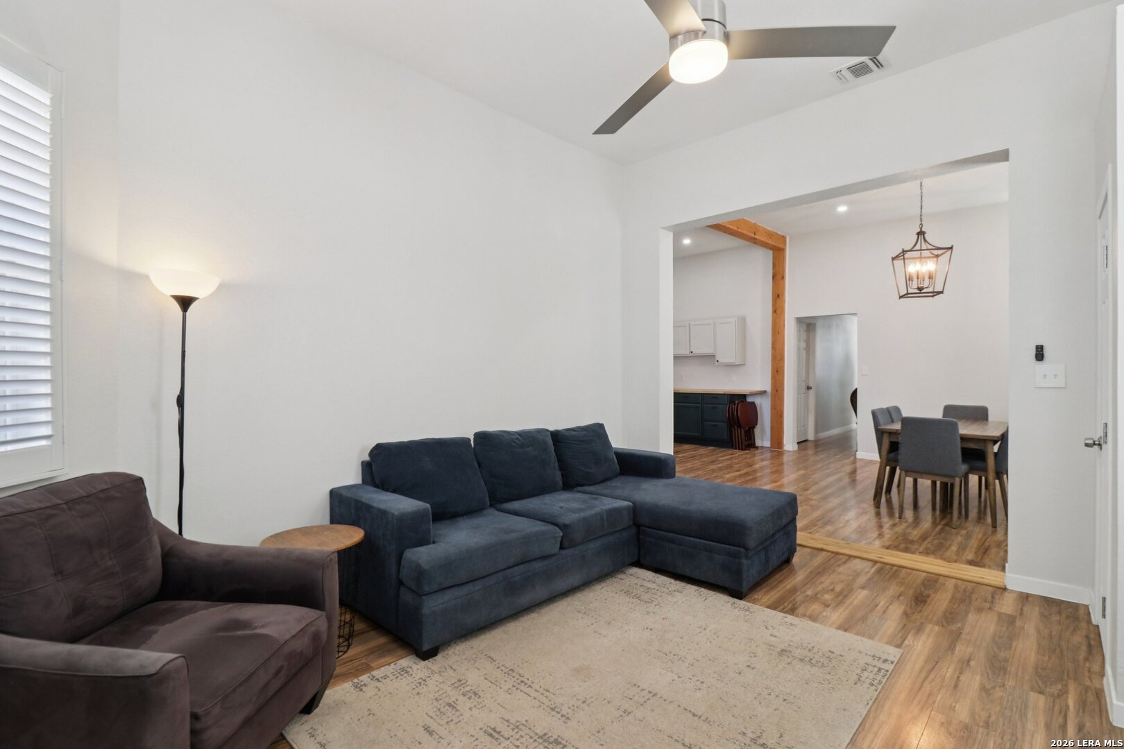 520 South Ash Street Pearsall, TX 78061 - Photo 10 of 40