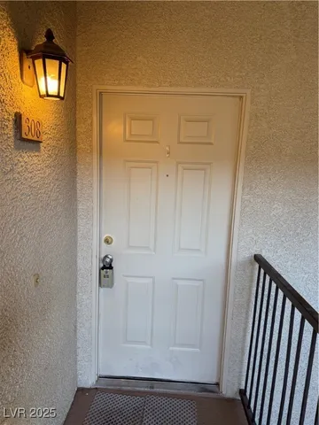$1,250 | 7107 South Durango Drive, Unit 308, Las Vegas, NV 89113