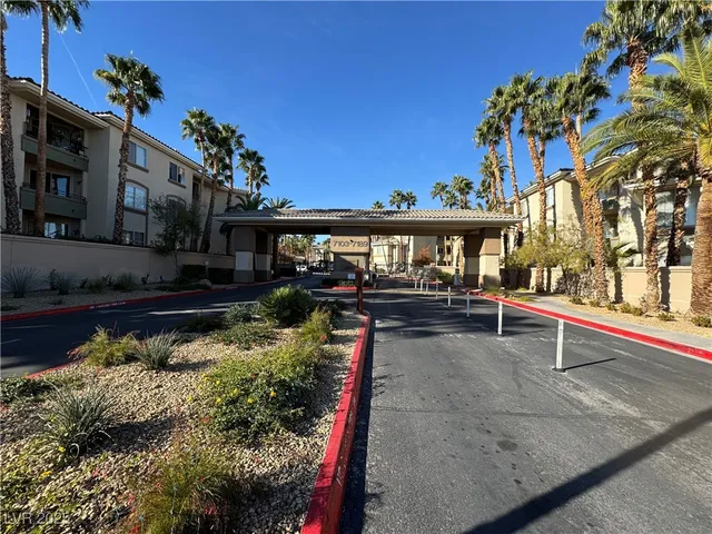$1,250 | 7107 South Durango Drive, Unit 308, Las Vegas, NV 89113