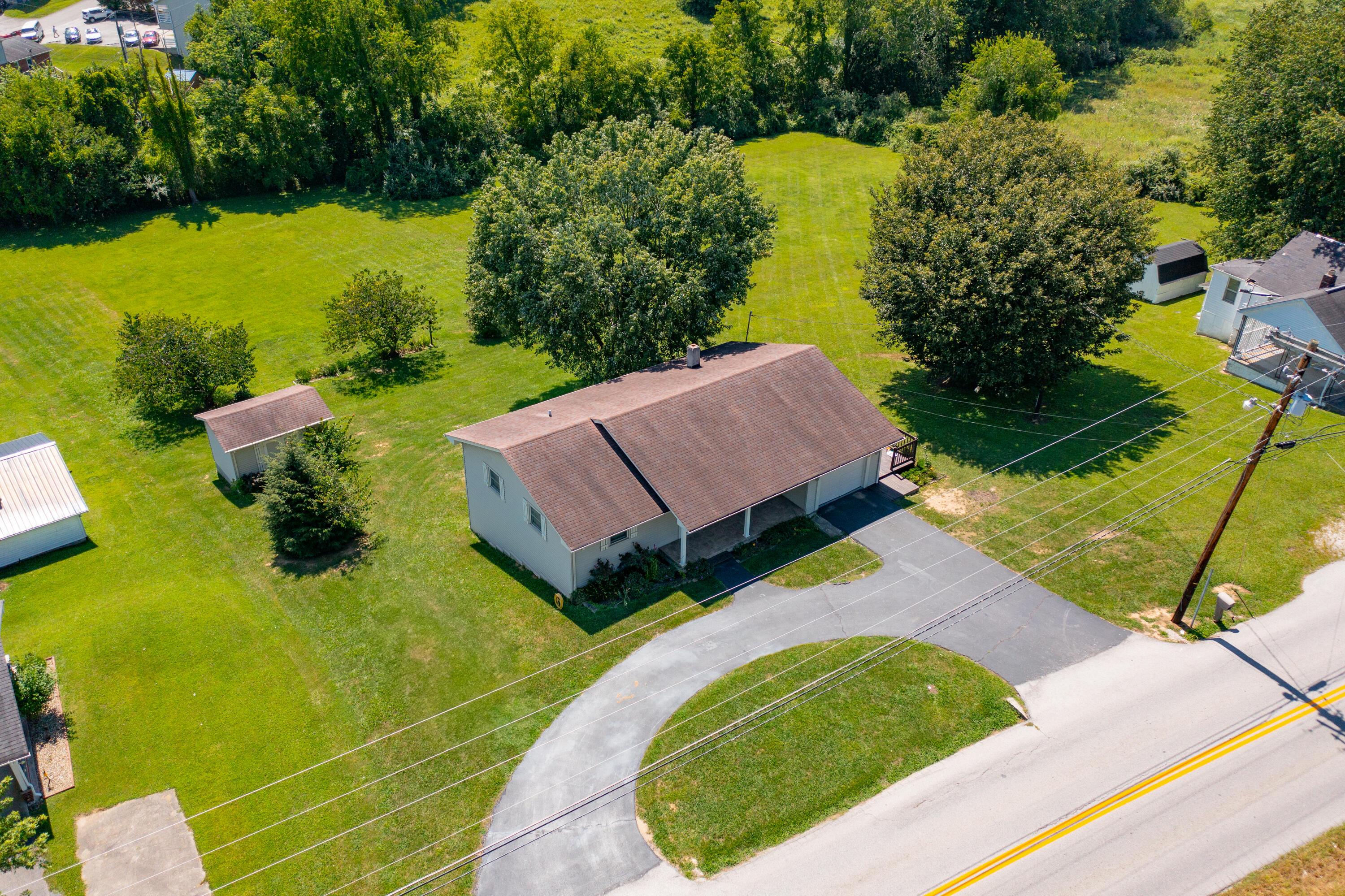 561 Old Whitley Road London, KY 40744 - Photo 10 of 45 DJI_0378