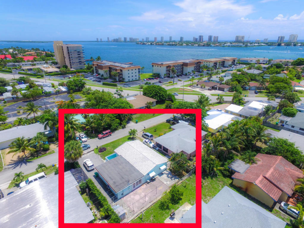 169 East 30th Street Riviera Beach, FL 33404 - Photo 2 of 25 0000_0c62389c-c6d0-4d6b-93ce-204cddeed12